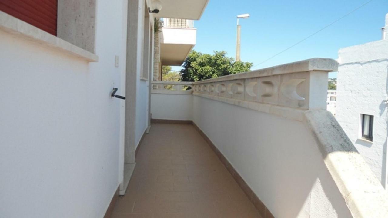 Bilocale con spazio verde Santa Maria di Leuca Esterno foto